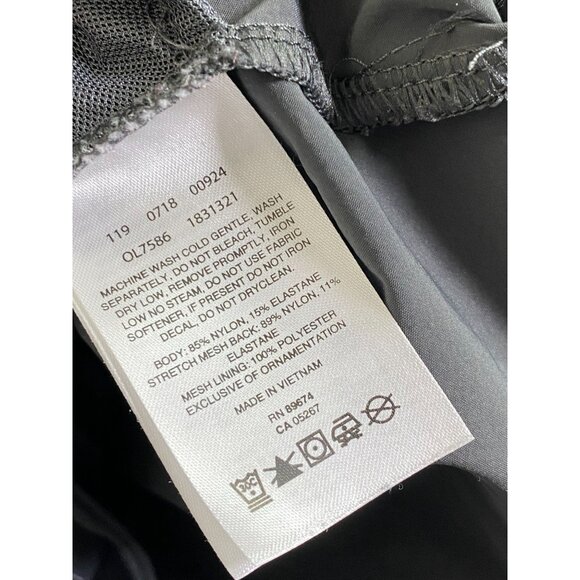 Mountain Hardwear Womens Gray Pinstripe Sleeveless Romper size Medium Outdoor - Picture 4 of 16